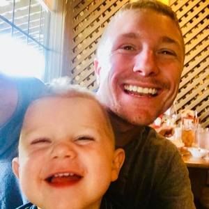 Meet your Posher, Max